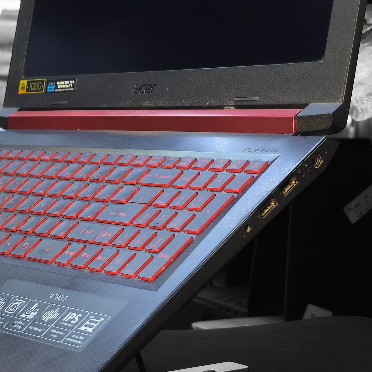 Acer Nitro 5 AN515