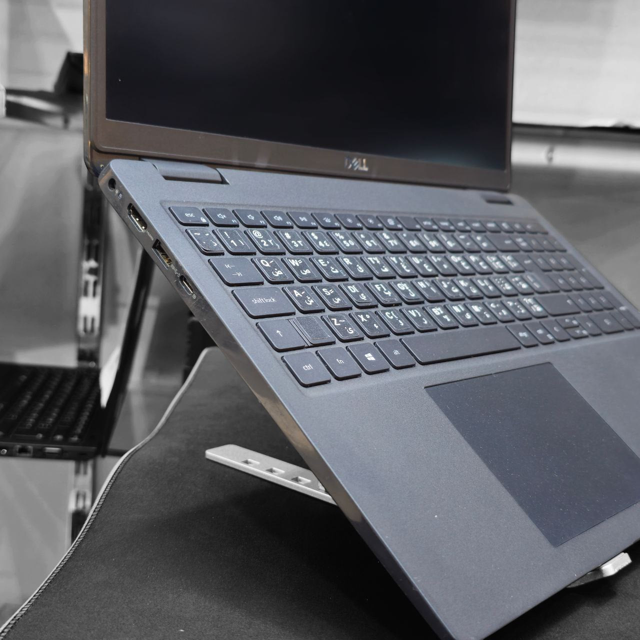 Dell Latitude 3520